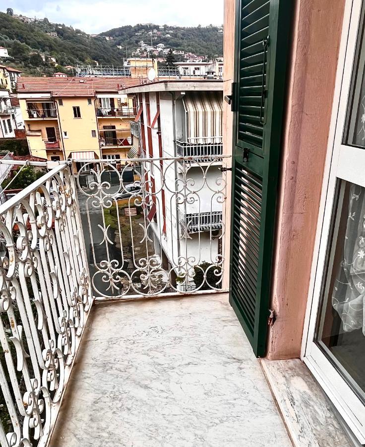 Apartment In Arzela ลาสเปเซีย ภายนอก รูปภาพ